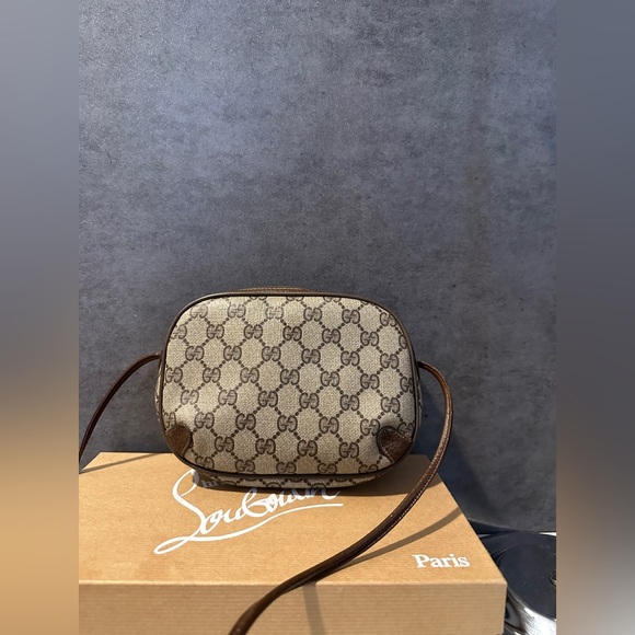**Sold Via Vestiaire Collective** Gucci GG Sherry Line Handbag - Picture 13 of 15